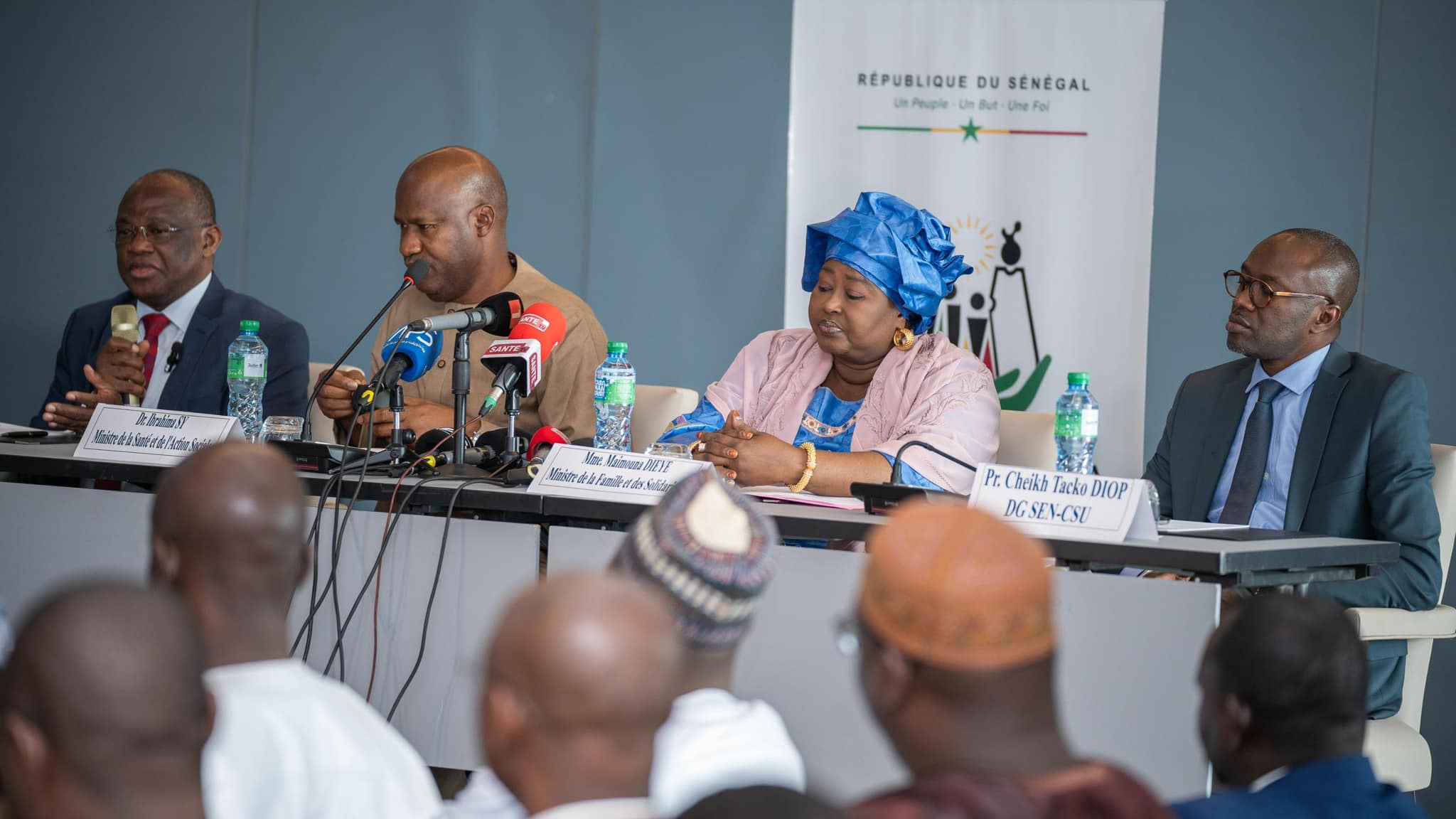 𝐋𝐞 𝐆𝐨𝐮𝐯𝐞𝐫𝐧𝐞𝐦𝐞𝐧𝐭 𝐦𝐨𝐛𝐢𝐥𝐢𝐬𝐞 𝟏𝟎 𝐌𝐢𝐥𝐥𝐢𝐚𝐫𝐝𝐬 𝐩𝐨𝐮𝐫 𝐚𝐩𝐮𝐫𝐞𝐫 𝐥𝐚 𝐝𝐞𝐭𝐭𝐞 𝐝𝐞 𝐥𝐚 𝐒𝐄𝐍- 𝐂𝐒𝐔