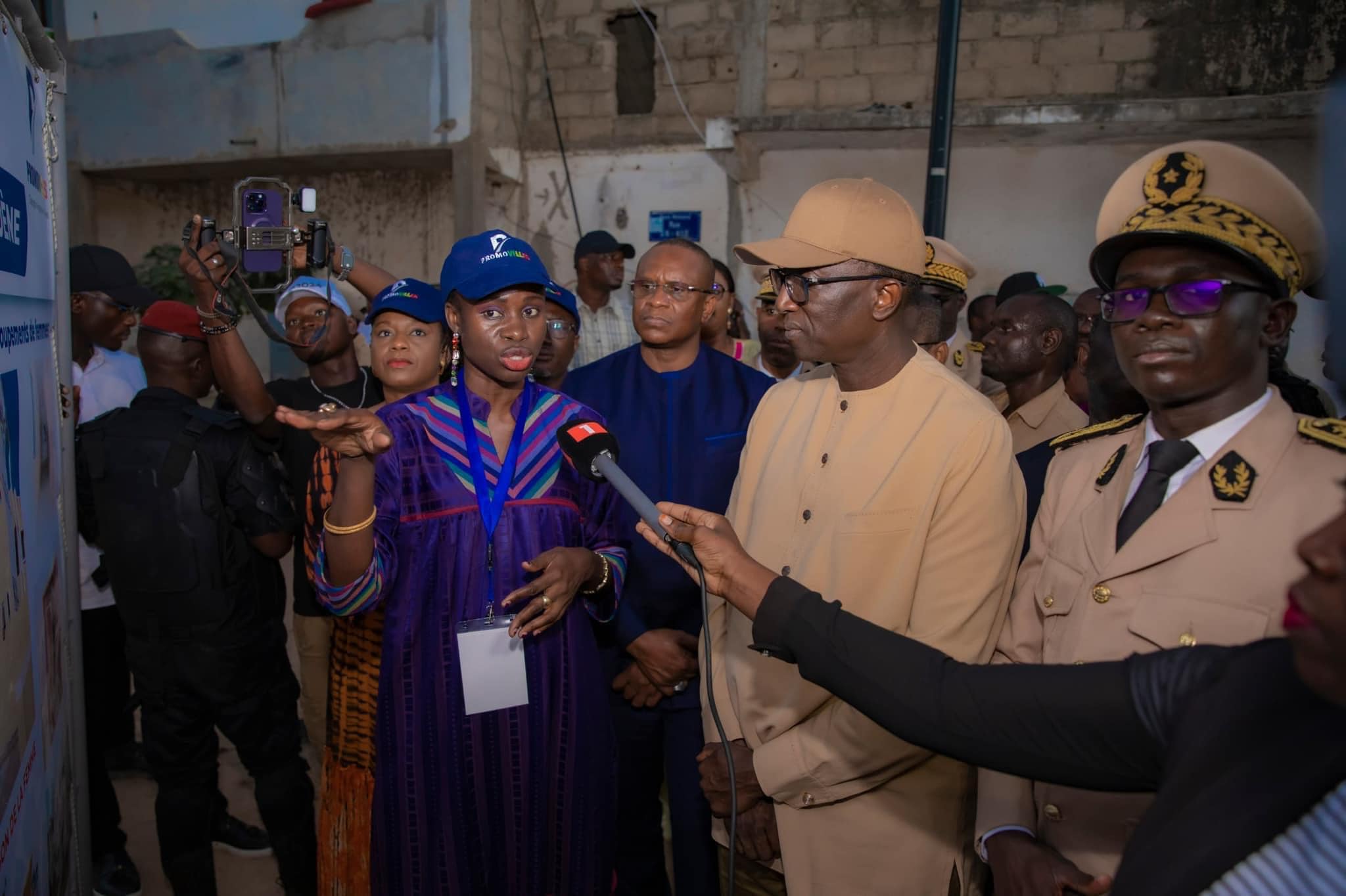 Inauguration des Maisons de la Femme "Mantoulaye GUENE" et des associations de Guédiawaye avec le Premier Ministre