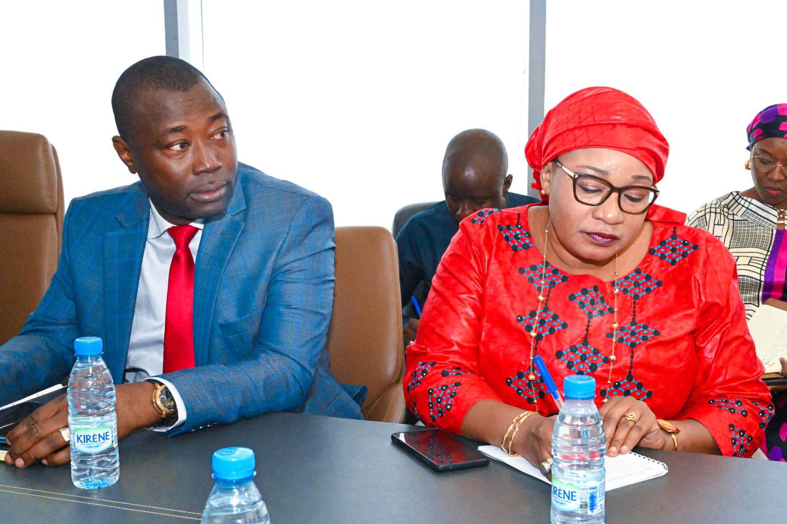 Cérémonie de réception d'un don de 4 804 tonnes de riz offert à notre pays par le Gouvernement du Japon