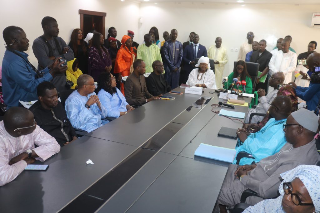 Passation de Services au Ministère de la Famille : Madame Maimouna DIEYE prend les rênes